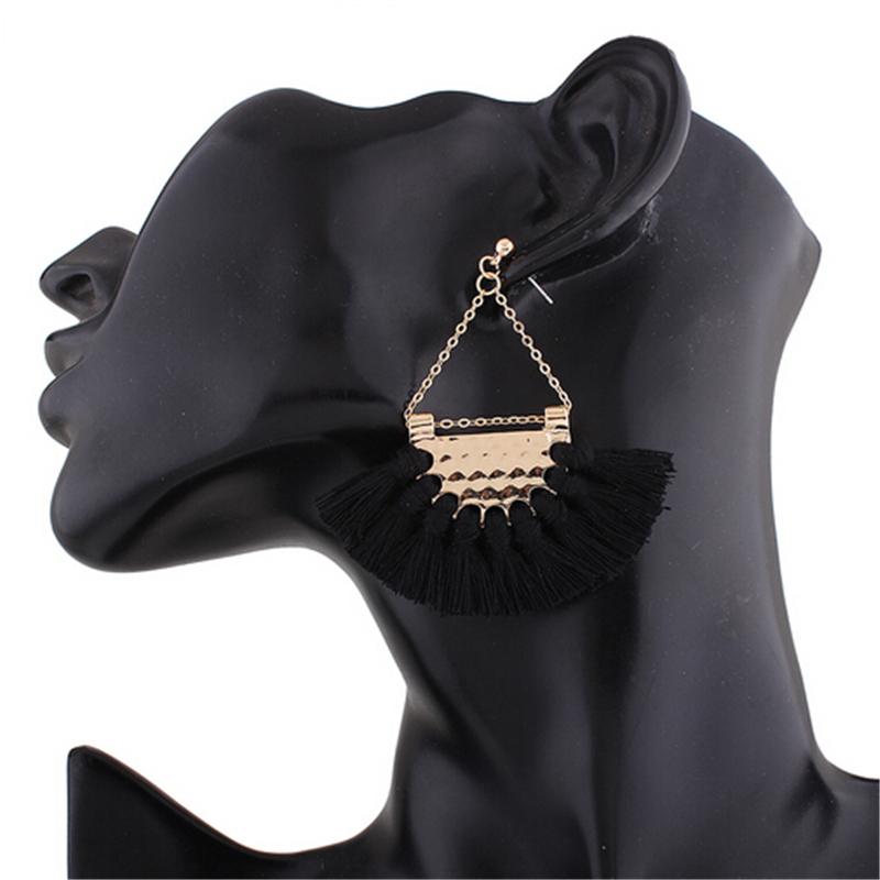 White Tassel EarringsTassel Earrings-White Earrings-White Tassel Earrings for Women-Drop and Dangle Earrings
Lush tassels sweep along the bottom a hammered-metal hoop that provides a staEaringsEXPRESS WOMEN'S FASHIONRaspberry HadesWhite Tassel Earrings