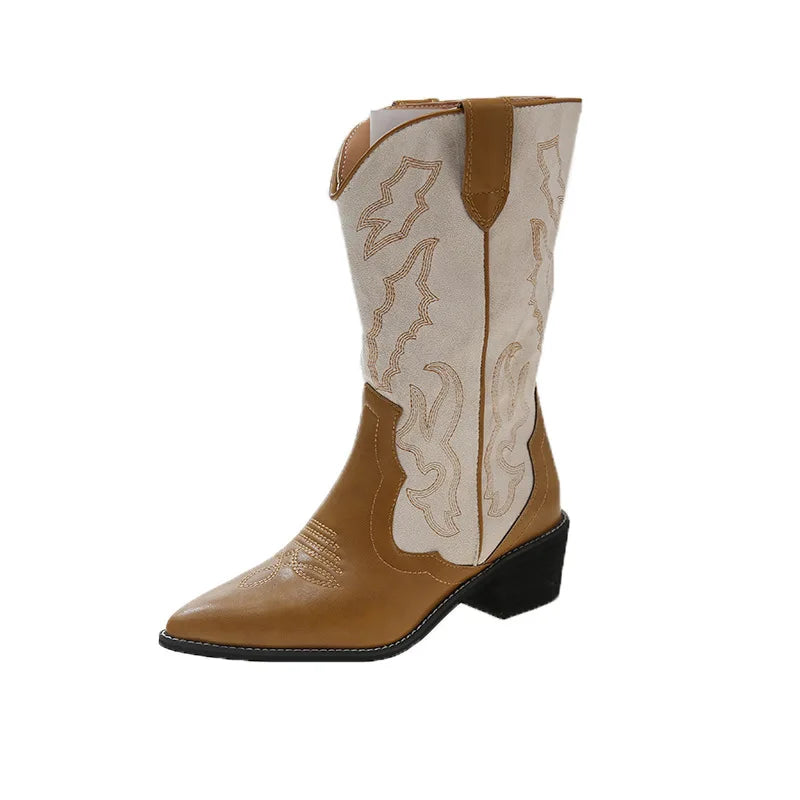 2023 Natural Embroidered Women Boots Leather Handmade Pointed Toe